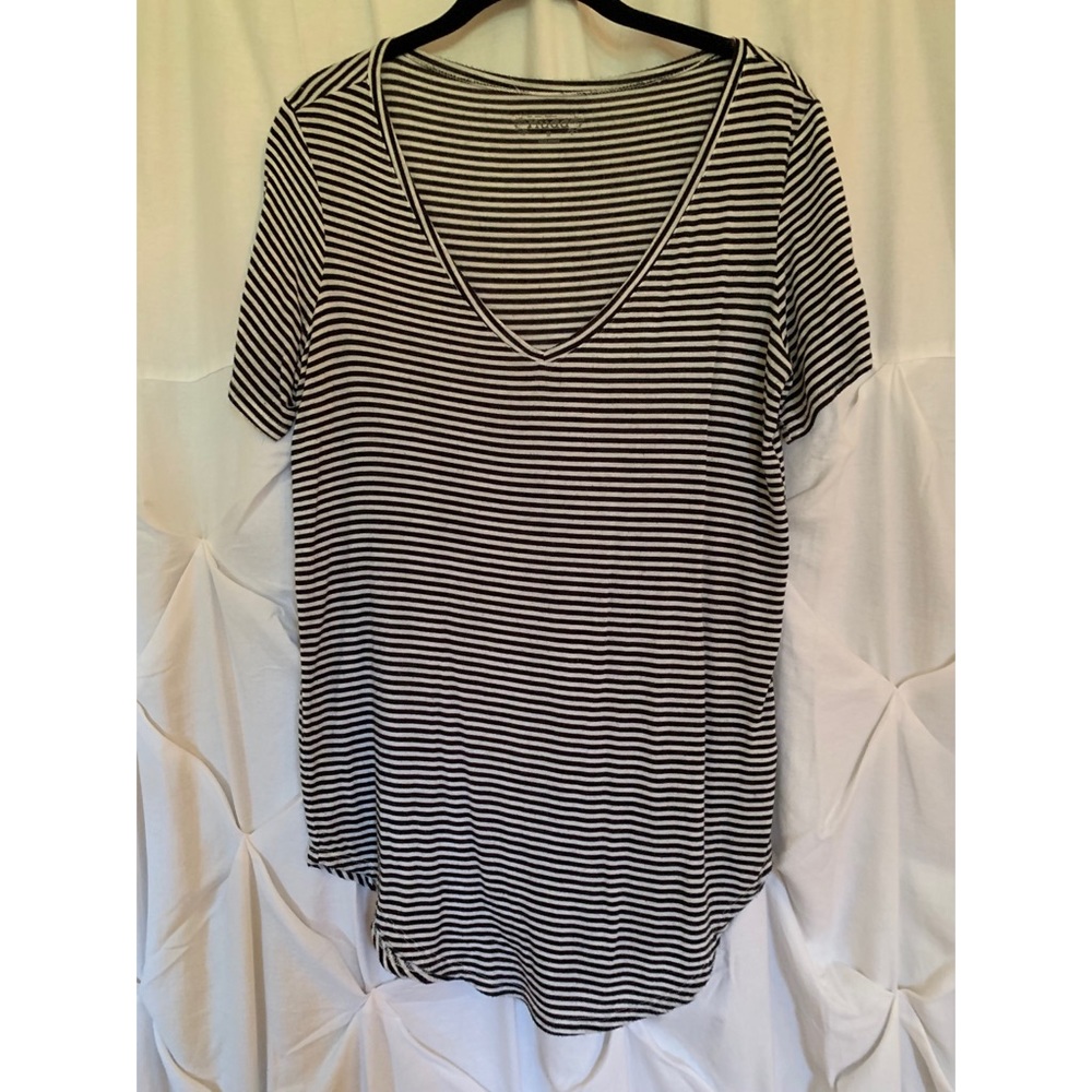 Black and White Striped Tee